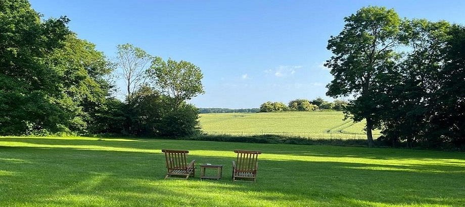 Alte Kutscherremise Niendorf Auszeit im Gutspark header