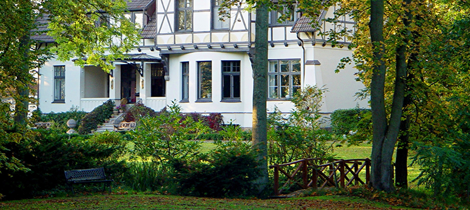 Gutshaus Kubelkow header