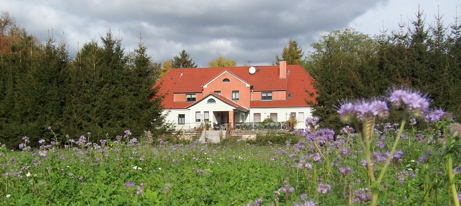 Herrenhaus Friedrichshof header