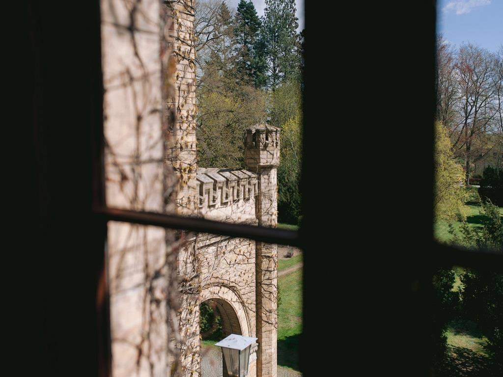 7 Schloss_Neetzow_Zimmer-01
