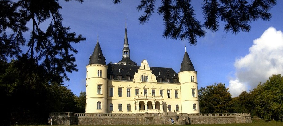 Schlosshotel Ralswiek aussen 4 header