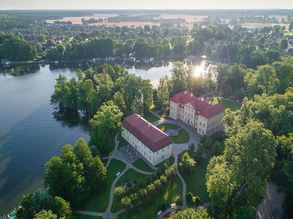 Schloss Mirow Luftansicht©SSGK_Timm Allrich -